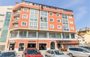 Nice apartment in Foz with WiFi and 1 Bedrooms